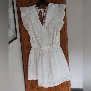 American Eagle White Eyelet Lace Romper S